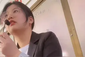 小学班级出现“男女朋友”的讨论，老师解释什么是喜欢：恭喜你们能发现别人的闪光点图片