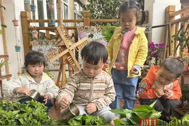 “植”入绿色、“树”立希望，武汉这群萌娃积极参与植树节活动图片