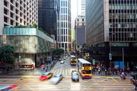 香港代购订单跳水，从深圳带奶茶回港的跑腿生意火了，一趟能赚数百元图片