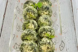 加入藿香的草头塌饼你吃过吗？丨点“食”成“精”图片