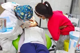 孩子到了换牙期需要矫治吗？医生：早期矫治并非适合所有儿童图片