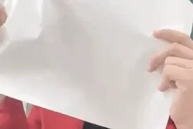 这位老师上课把纸揉成团！每个人都能懂吗？！图片