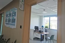 钱报健康小站丨12岁姑娘不愿上学，烦躁时甚至用头撞墙，孩子心理健康问题不容小觑图片