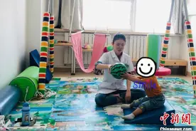 “孤独症”康复治疗师：为“星星”点灯图片