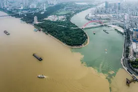 “北漂”的汉水，呐喊的人图片