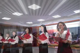 燕子来时新社，梨花落后清明，嘉兴这所学校的清明诗会让人耳目一新图片