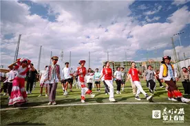 奥运冠军郭伟阳带你一起来“打跳”图片