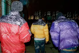 Supreme跌落神坛，二手市场溢价已降一成图片