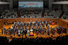 评论丨《成都》一曲动天地图片
