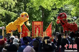 广西非遗展演精彩亮相北京 引客入桂“潮玩三月三”图片