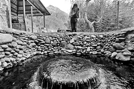 北京地下水连年回升 880处泉水在流图片