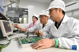 在科学岛上追逐航天梦想图片