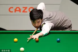 接连淘汰两名种子选手，中国小将斯佳辉闯入八强图片