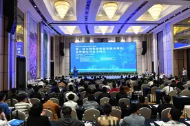 科技圆桌派｜如何用“数智”擘画“装备强国”建设的美好蓝图？图片