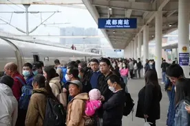 今起成都火车南站开启“铁路→地铁”无缝换乘图片