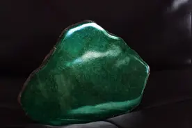 马上评|知名编剧也被坑，翡翠线上生意为何骗局频现图片
