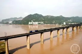 再见！重庆长江第一桥｜建桥难守桥也难 老一辈青丝变白发 新一代传承初心与技艺图片