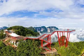 到张家界，嗨游“五一”丨七星山：直升机空中游览 俯瞰绝美风光图片