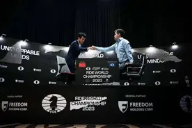丁立人加冕世界棋王 创造中国国际象棋新纪元图片