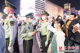 广州小学生写信致敬长沙武警：“我一踏进长沙，就感到无比温暖与安心”图片