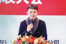 沃野逐梦 青春C位图片