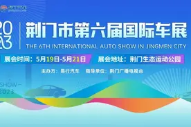 小情侣们，来吃虾咯！图片