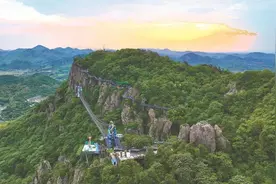 早安安徽 | 黄山荣膺中国十大“秀美之城”图片