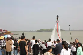 摩托艇、水上飞人、夜游夜航……太白湖景区水上体验项目引客来图片
