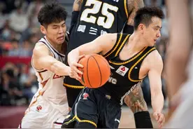 9记三分，无人能挡！赵继伟又预定总决赛MVP了？图片