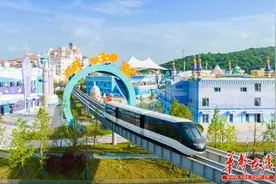 今日开通!长沙首条云巴线全程无人驾驶，串联10余个景点图片