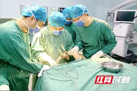立体定向微创手术，让脑出血治疗不再“脑洞大开”图片