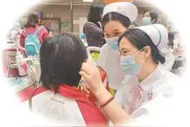 广东多举措让护士价值得以充分体现 角色呈现多元化发展图片