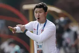 广州队宣布主帅刘智宇下课，外教萨尔瓦多上任图片