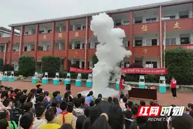 桃源县郑家驿镇：科普进校园 点燃科技梦图片