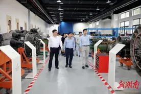 湖南工程学院校长易兵带队开展访企拓岗和专题调研图片