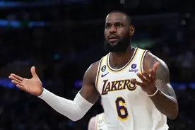 NBA西部决赛第三场 掘金胜湖人夺得赛点图片