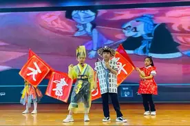 “旧”是这样秀！临沂金雀山小学环保时装秀来了图片