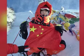 16岁女孩登顶珠峰：人生才刚开始，未来还有无限可能图片