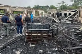 手机被没收，圭亚那女生竟纵火泄愤！至少20人死亡、数人受伤图片