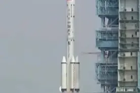 神舟十六号载人飞船在酒泉卫星中心点火发射图片