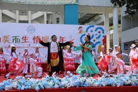 快乐溢出屏幕！深圳各校园“花式”庆“六一”图片