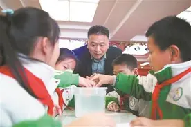 科学教育的加法题，中西部学校怎么答？图片