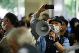 日本多地连降暴雨，200万人接到疏散通知图片
