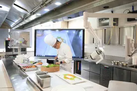“大师工匠”走进高校，点亮学子“匠心梦”图片