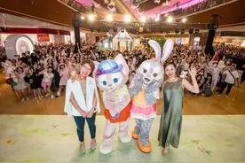来合影！玲娜贝儿星黛露闪现广州图片