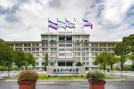 本科就能开启科研之路，以学生为本的西交利物浦大学这样培养国际化人才！图片