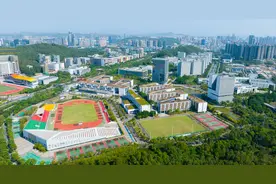 在“双高”学校深圳信息学院开启别样精彩图片