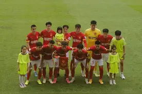 老冤家再聚首，广州队1比3负于上海海港止步32强图片