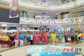 沈阳铁西消夏季精彩不断：健身舞展示活动点燃百姓夏日运动健身激情图片