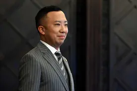 涉嫌协助母亲自杀，日本知名演员被捕，事发前还涉性骚扰丑闻图片
